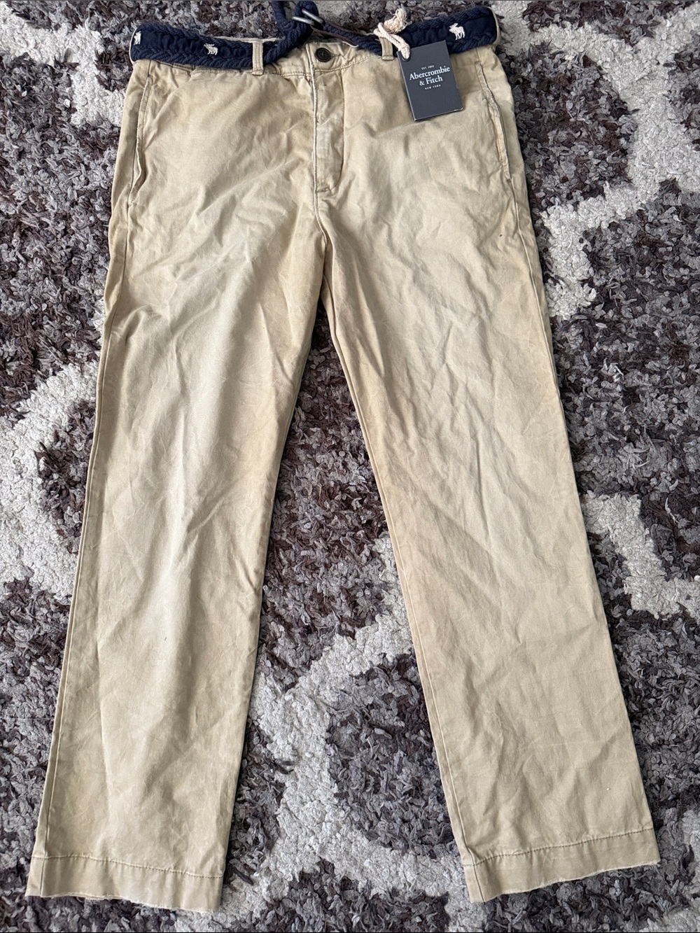 Abercrombie & Fitch Men’s Khaki Chinos in Light Tan